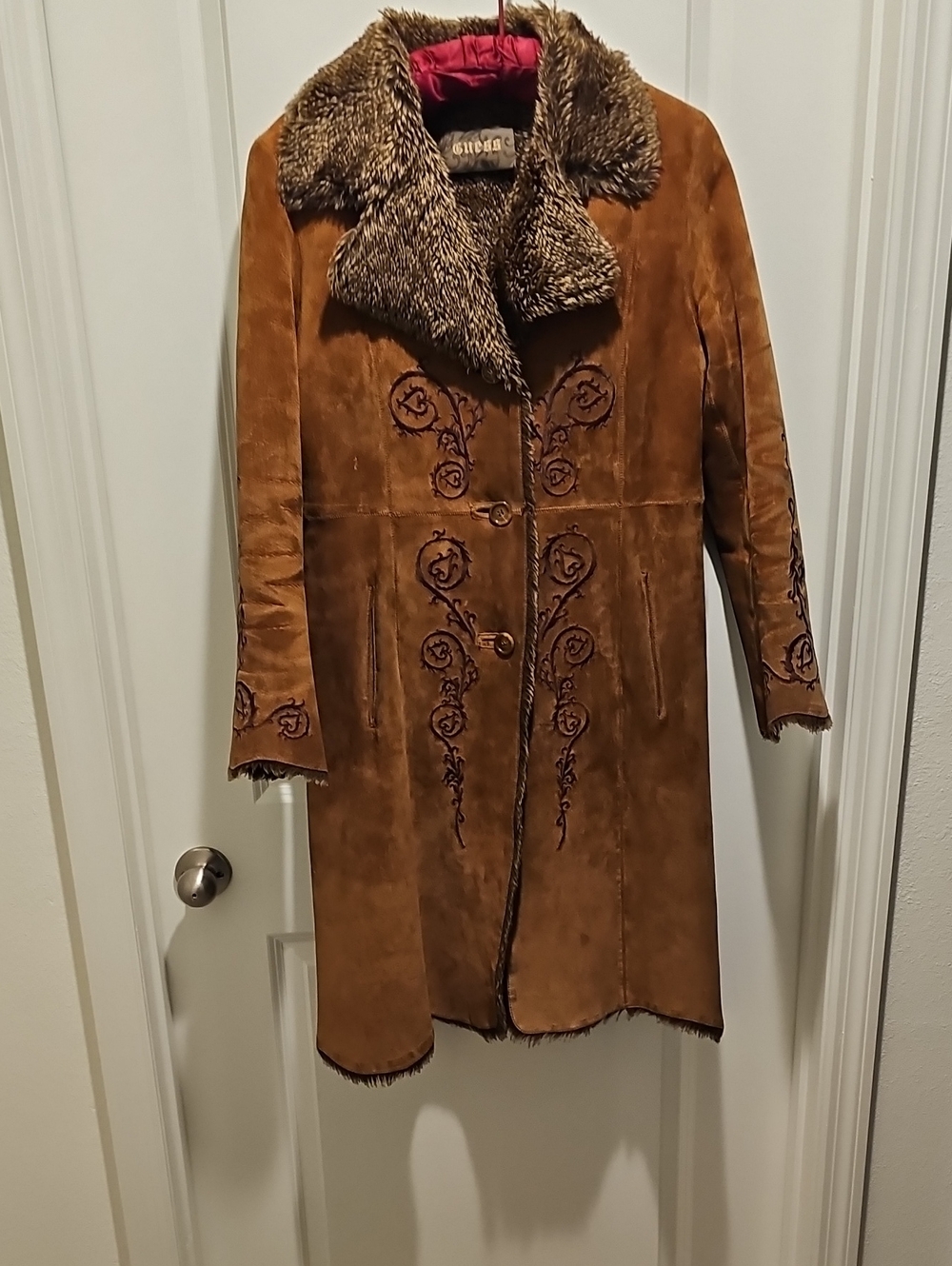 Suede Faux-Fur Trim Long Coat - Brown Size L